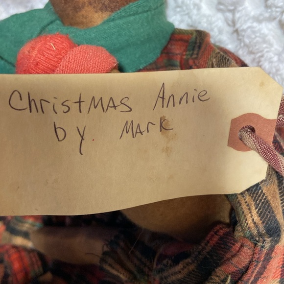Christmas Annie by Mark Handmade Primitive Folk Art Raggedy Ann - Picture 4 of 8